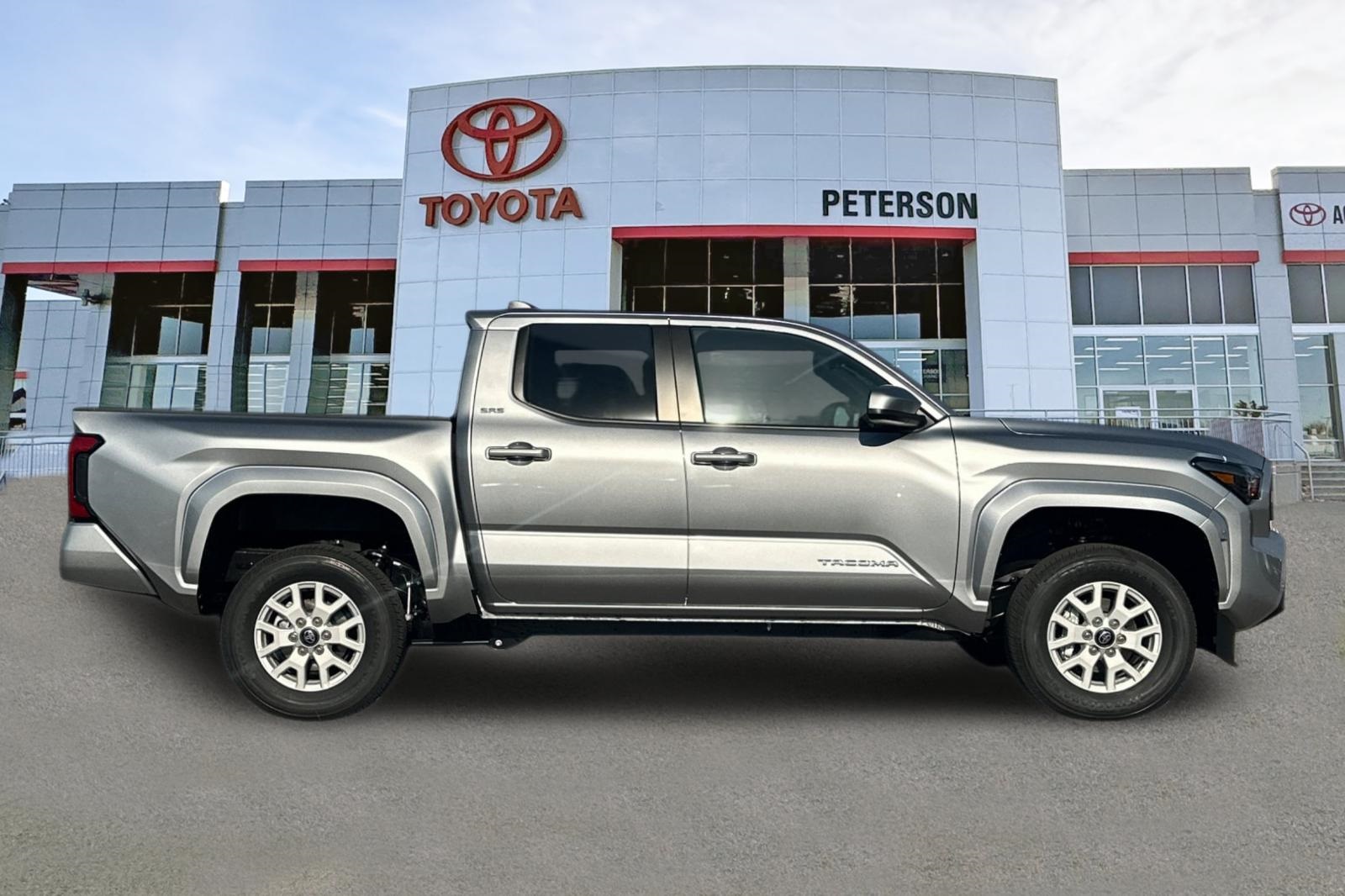 2025 Toyota Tacoma SR5 photo 3