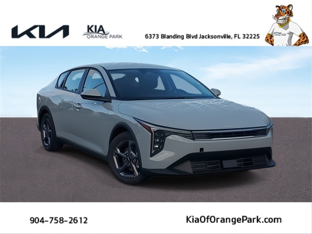 2025 Kia K4 LXS's photo