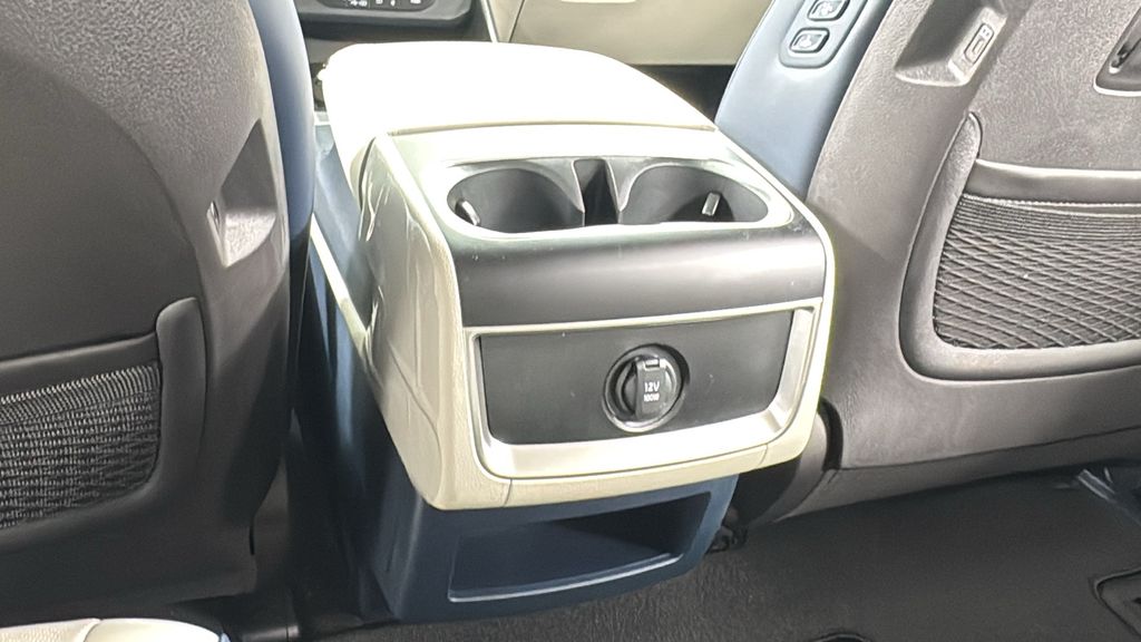 2026 Kia Carnival EX photo 38