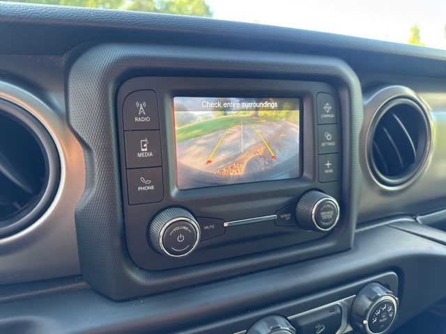 2021 Jeep Wrangler Unlimited Willys photo 19