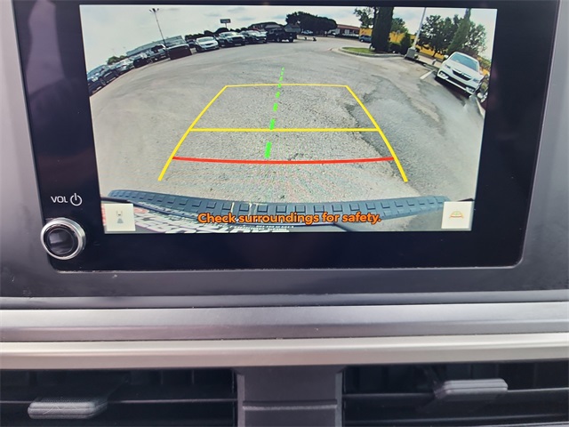 2025 Toyota 4Runner SR5 4WD photo 28