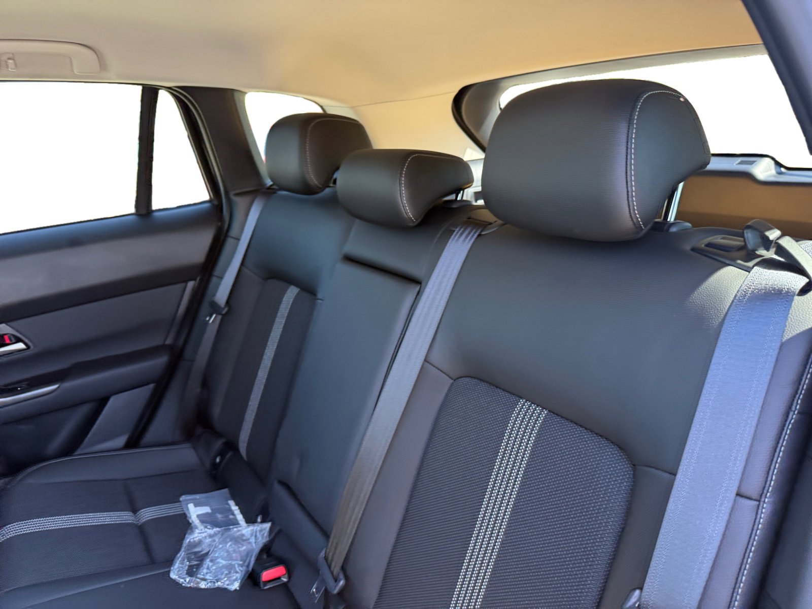 2025 Mazda CX-50 2.5 S Preferred photo 16
