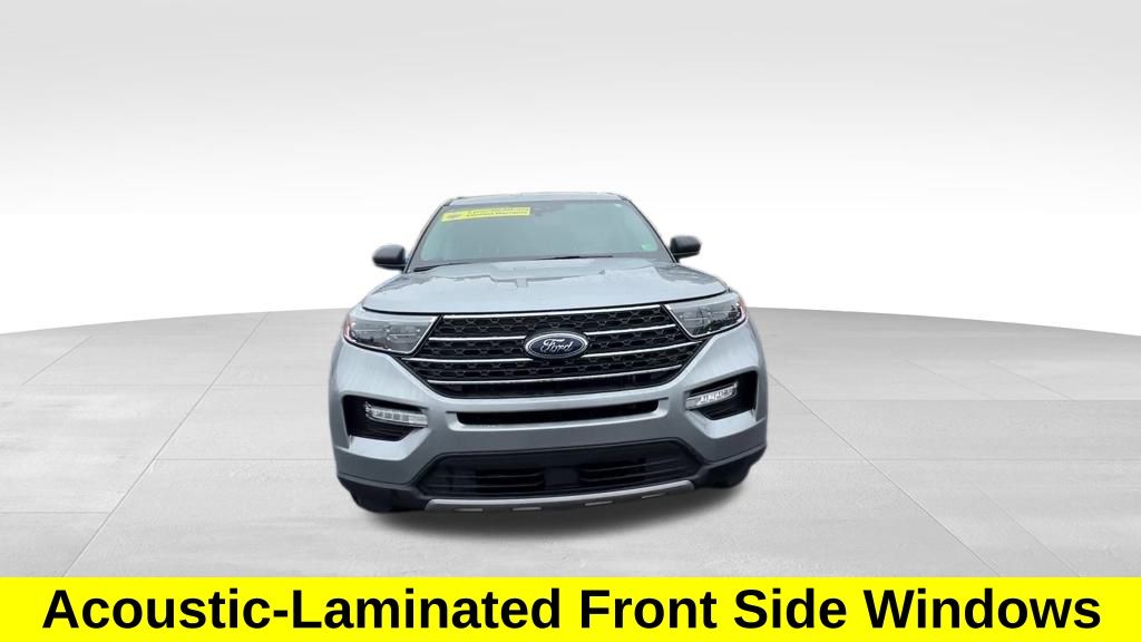 2023 Ford Explorer XLT photo 7
