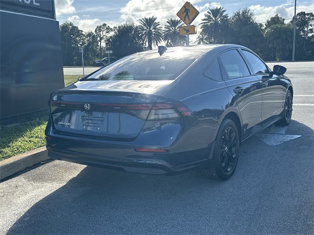 2025 Honda Accord SE photo 2