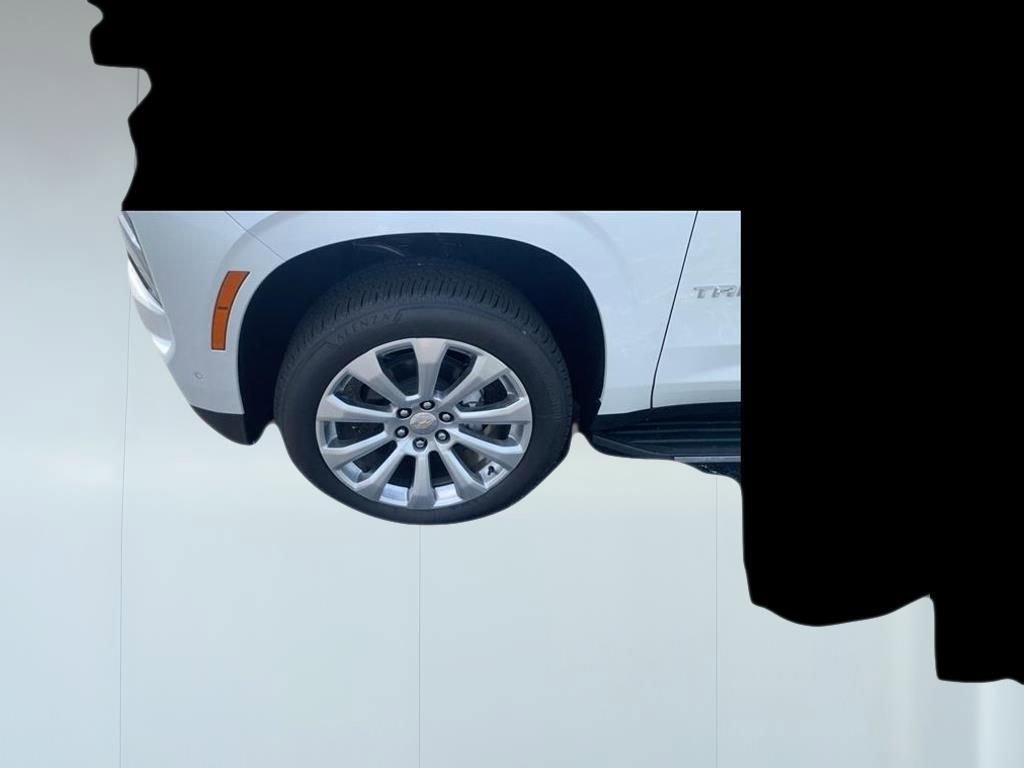 2025 Chevrolet Tahoe Premier photo 9