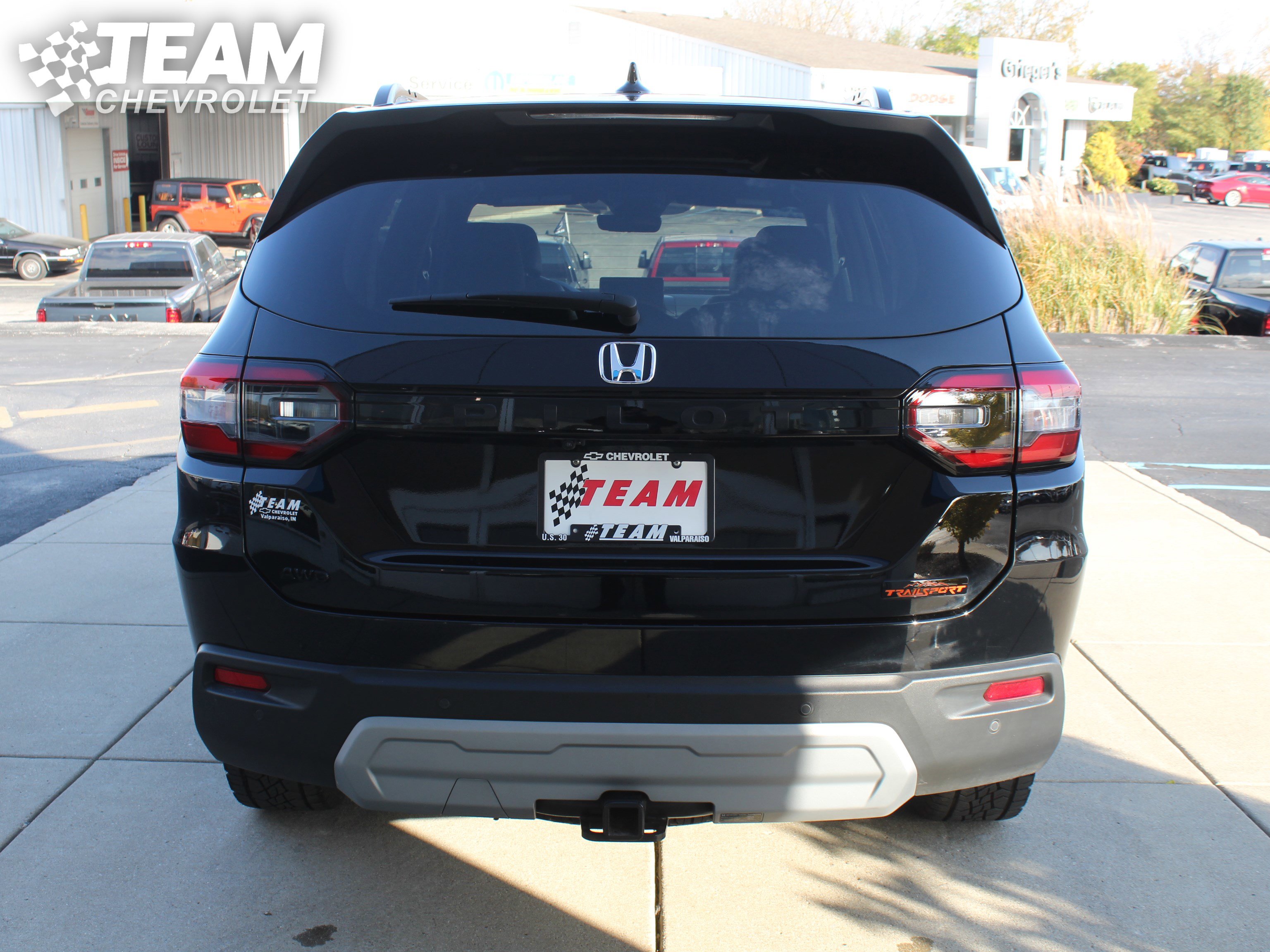 2025 Honda Pilot TrailSport photo 4