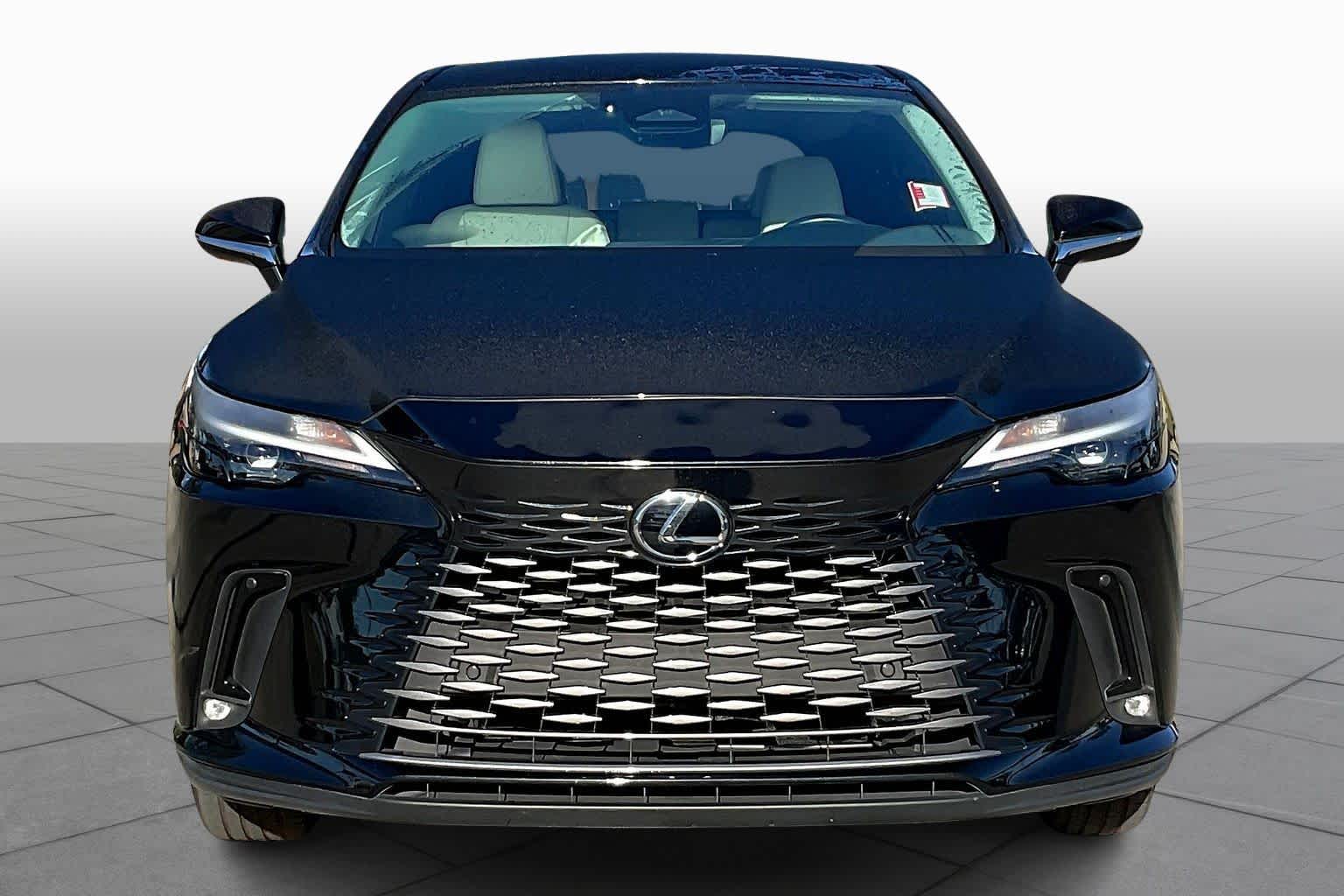 2023 Lexus RX photo 3