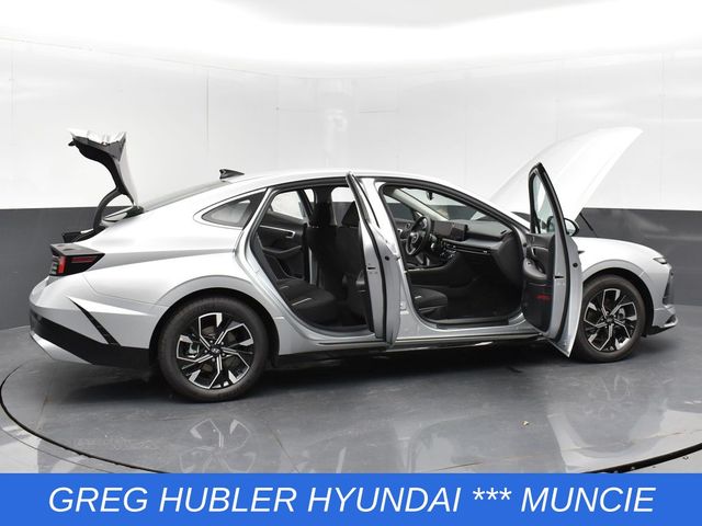 2025 Hyundai Sonata SEL photo 56