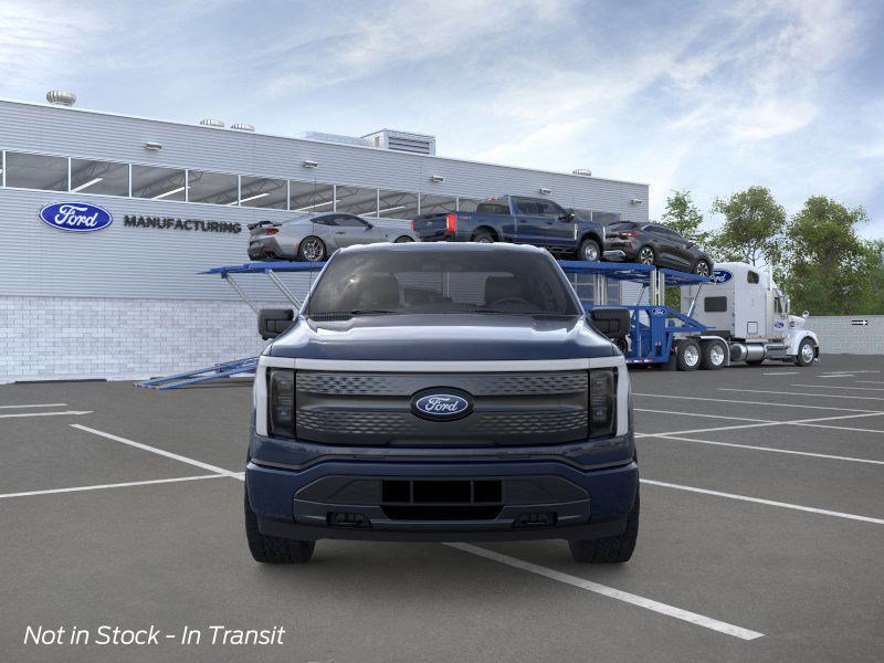 2025 Ford F-150 Lightning XLT photo 2