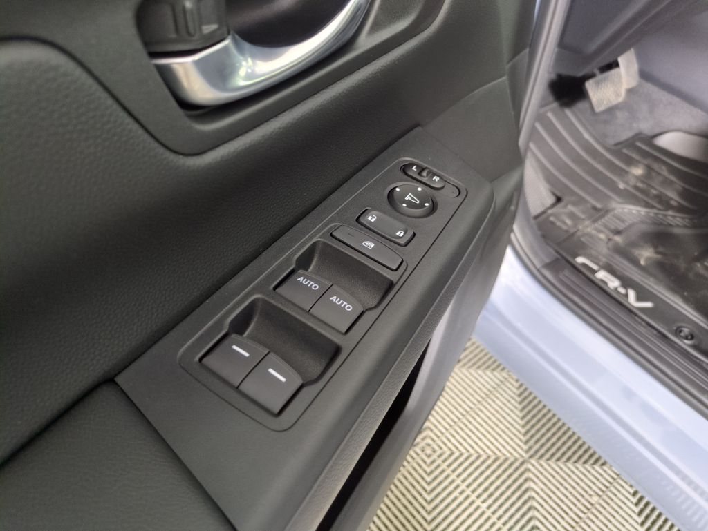 2026 Honda CR-V Hybrid Sport photo 11