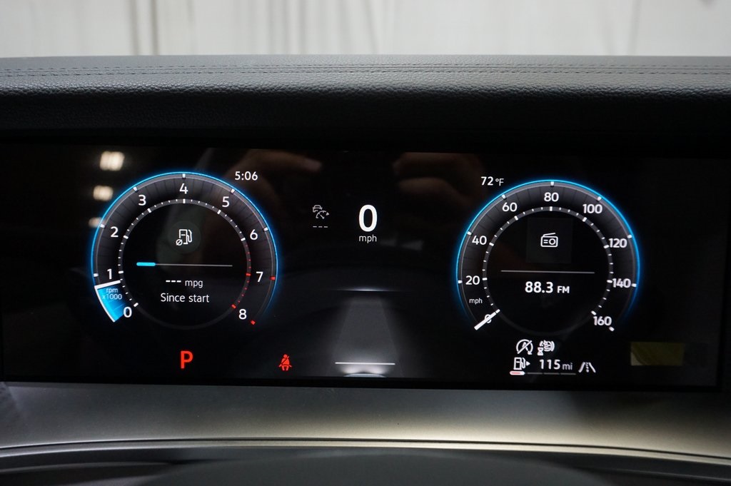 2025 Volkswagen Tiguan SE photo 20