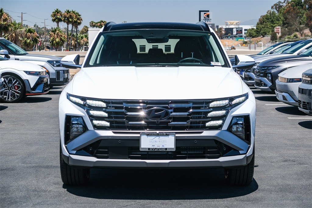 2025 Hyundai Tucson Hybrid Limited photo 2