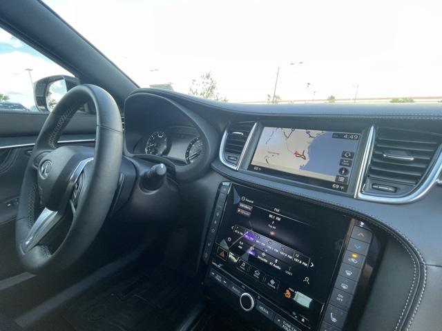 2023 Infiniti QX55 Sensory photo 9