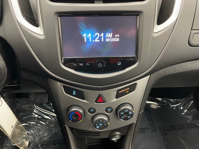 2016 Chevrolet Trax photo 3