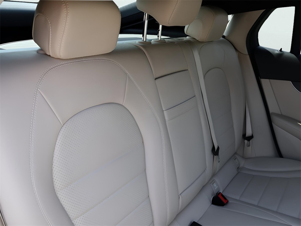2022 Mercedes Benz GLC 300 Coupe 4MATIC photo 13