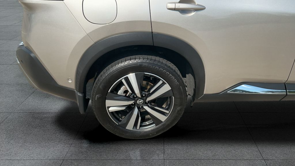 2021 Nissan Rogue Platinum photo 19