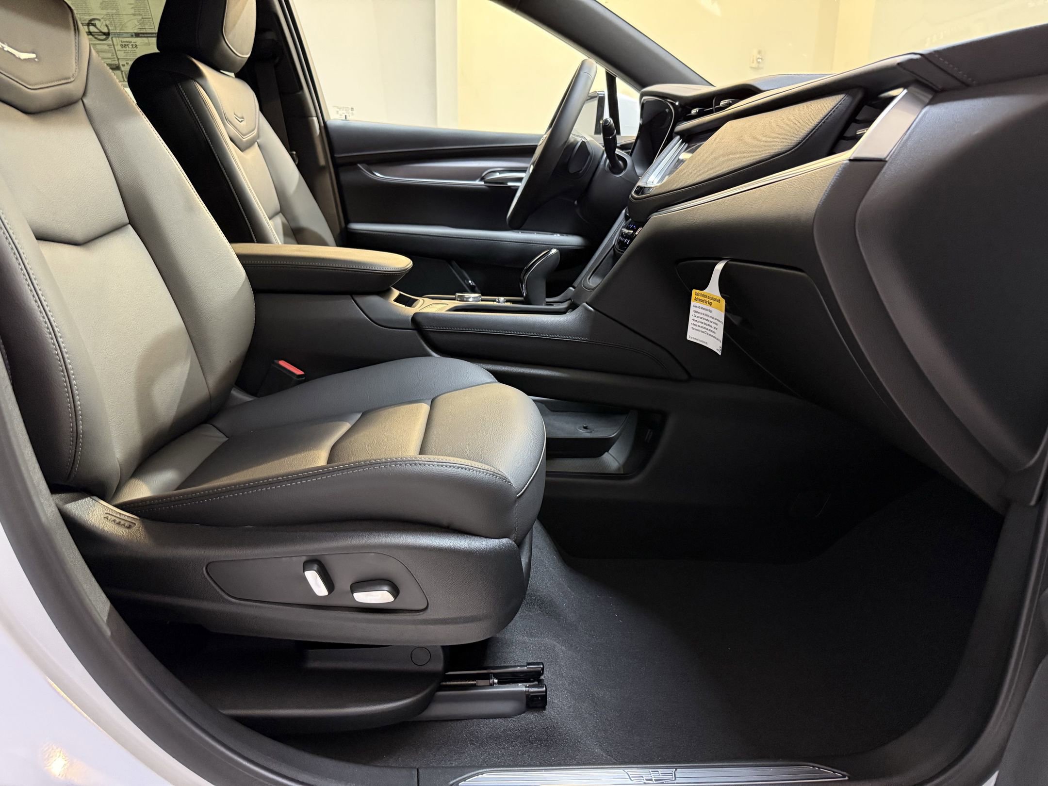 2025 Cadillac XT5 Luxury photo 46