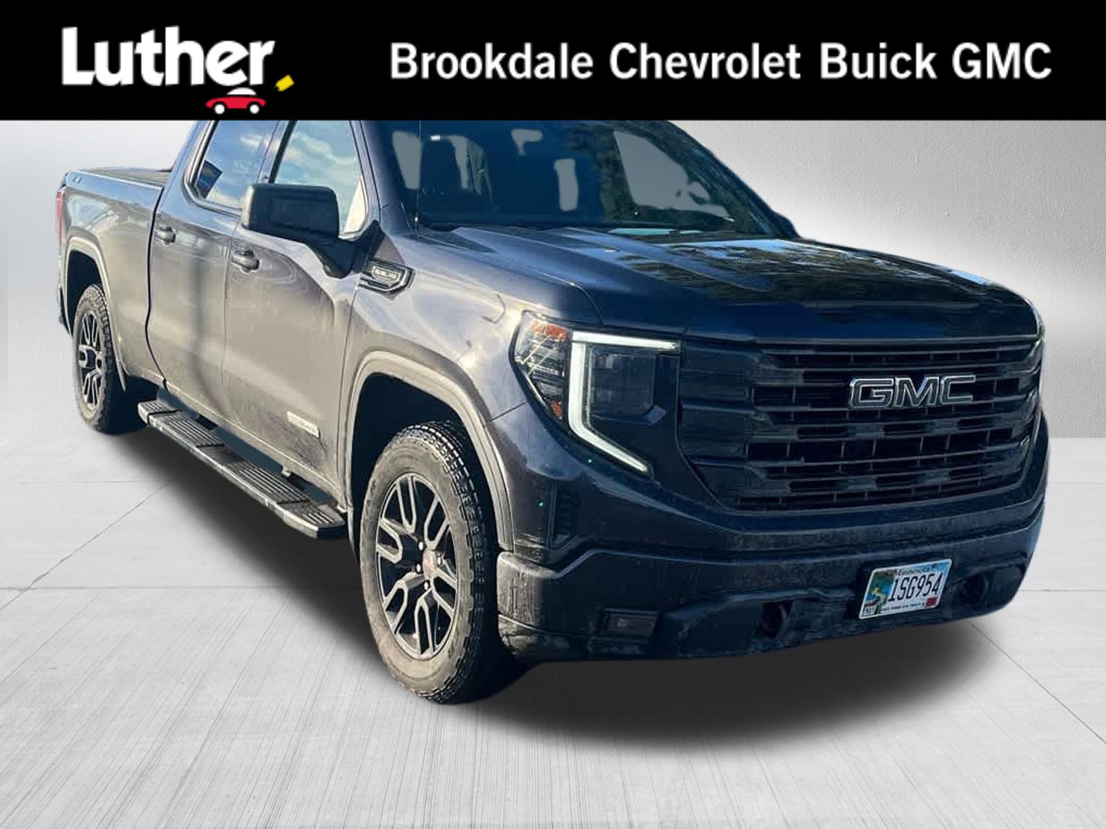 2022 GMC Sierra SLE's photo