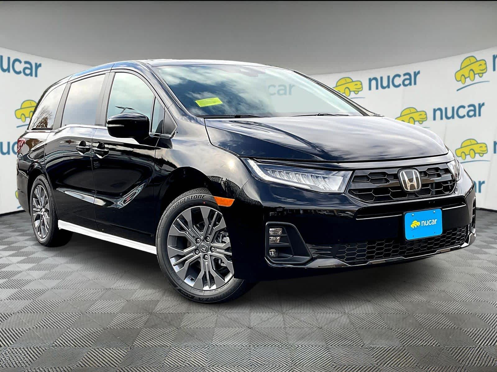 2026 Honda Odyssey Touring's photo