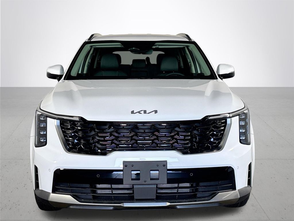 2025 Kia Sorento S photo 3