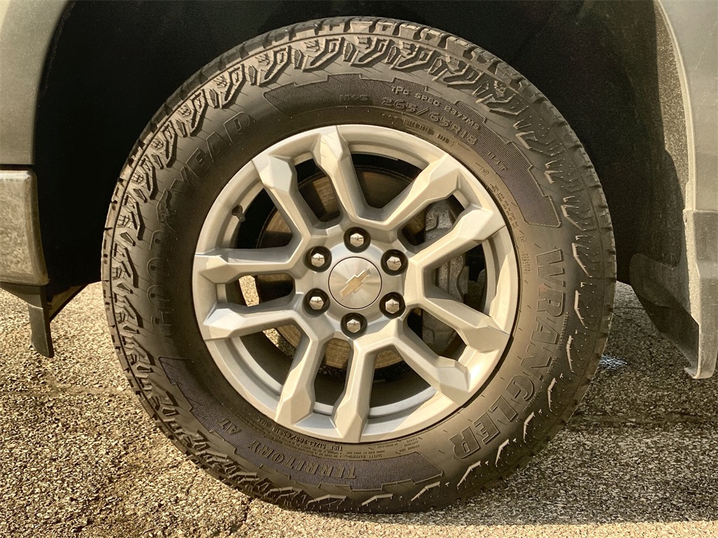 2023 Chevrolet Silverado 1500 LT photo 18