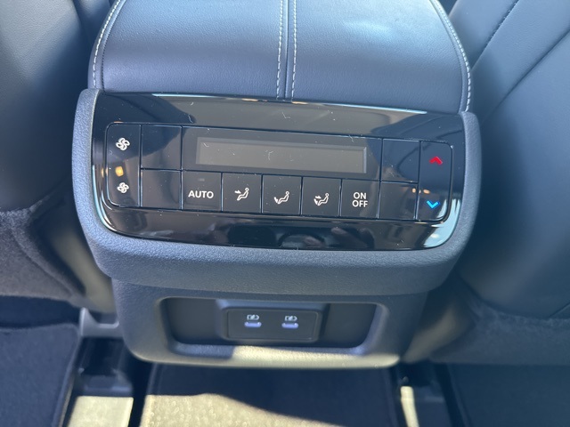 2026 Infiniti QX60 Pure photo 8