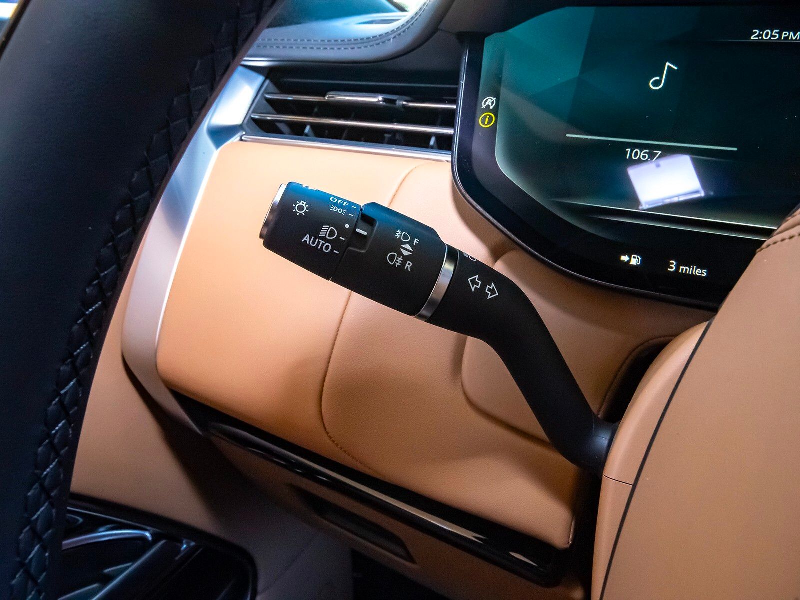 2025 Land Rover Range Rover SE photo 12