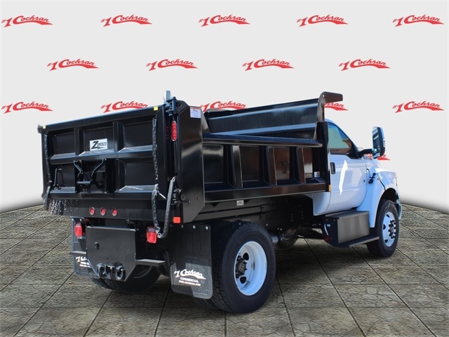 2025 Ford F-750 Base Regular Cab photo 3