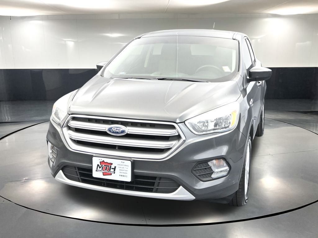 2017 Ford Escape SE photo 9