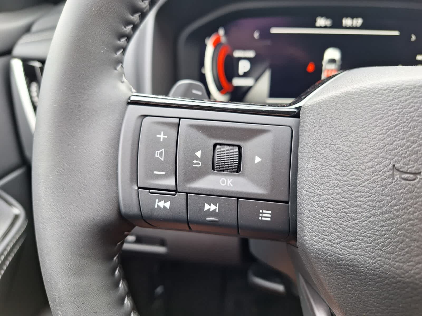 2025 Nissan Rogue SL photo 22