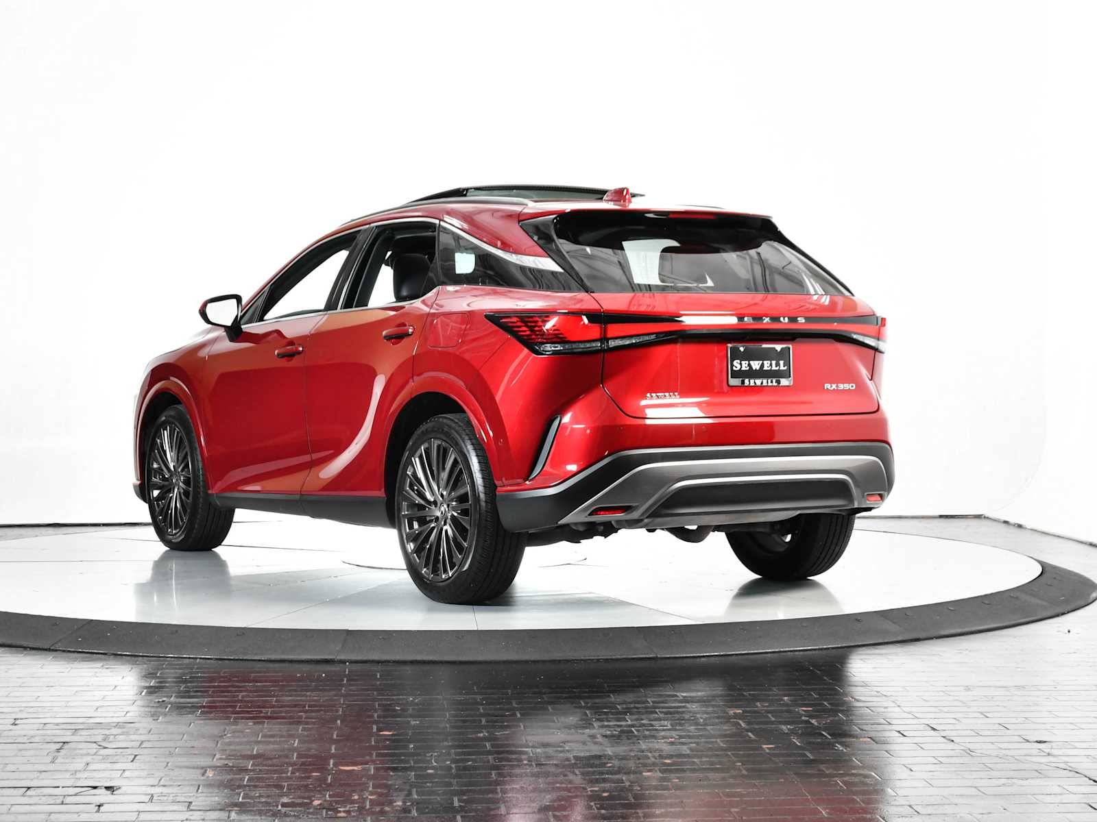 2024 Lexus RX 350 Luxury photo 3