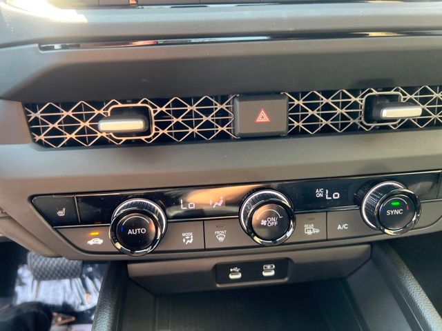 2025 Honda Accord SE photo 16