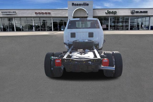 2024 Ram 5500 Tradesman photo 4