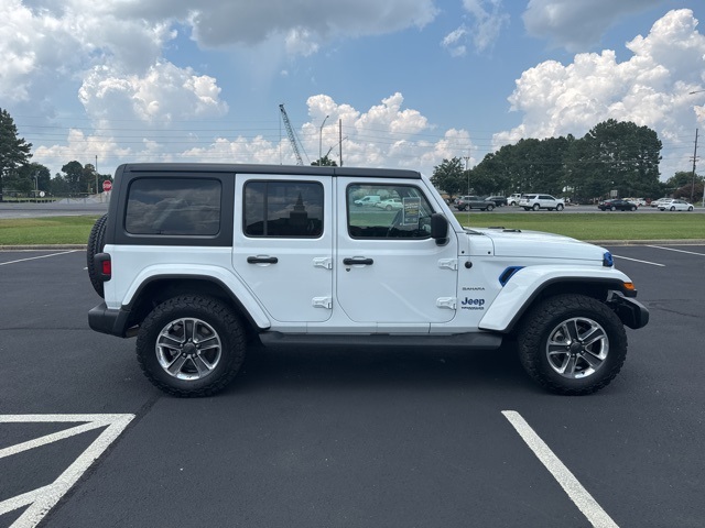 2020 Jeep Wrangler Unlimited Sahara photo 3