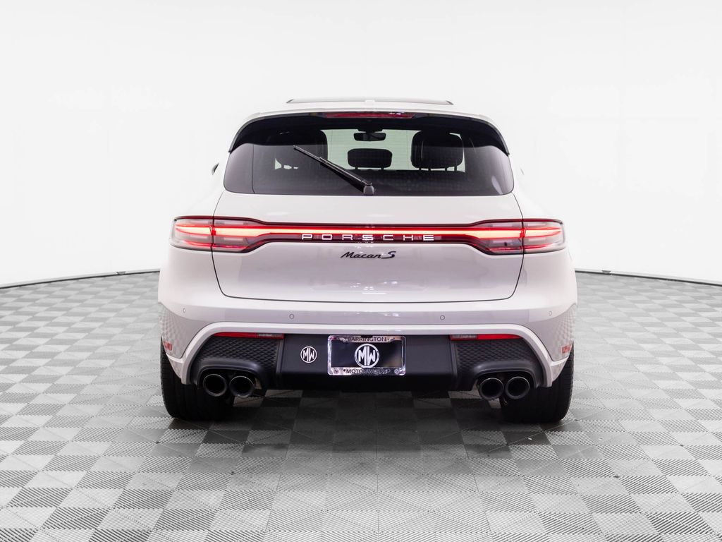 2022 Porsche Macan S photo 4