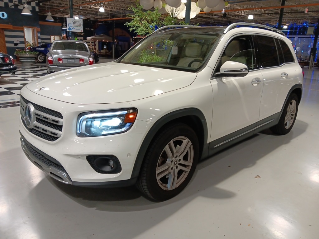 2023 Mercedes-Benz GLB Base