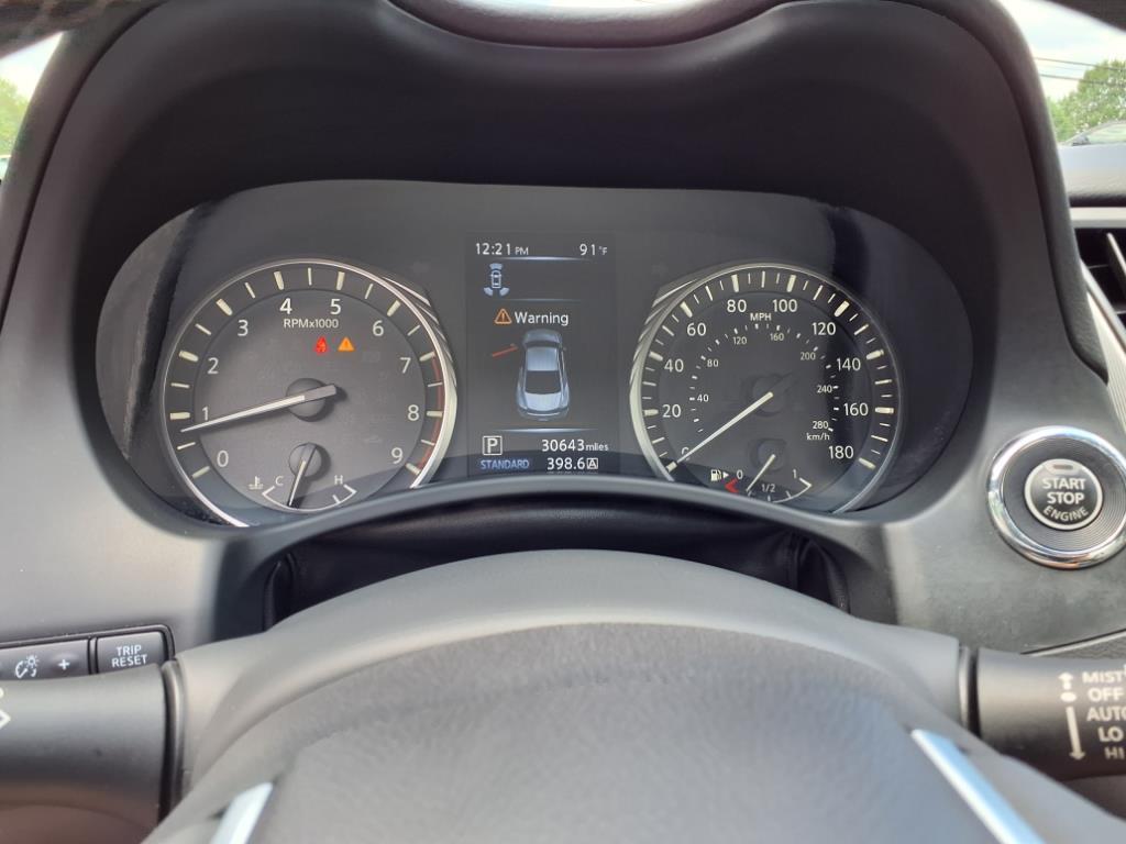 2022 Infiniti Q60 Luxe photo 28