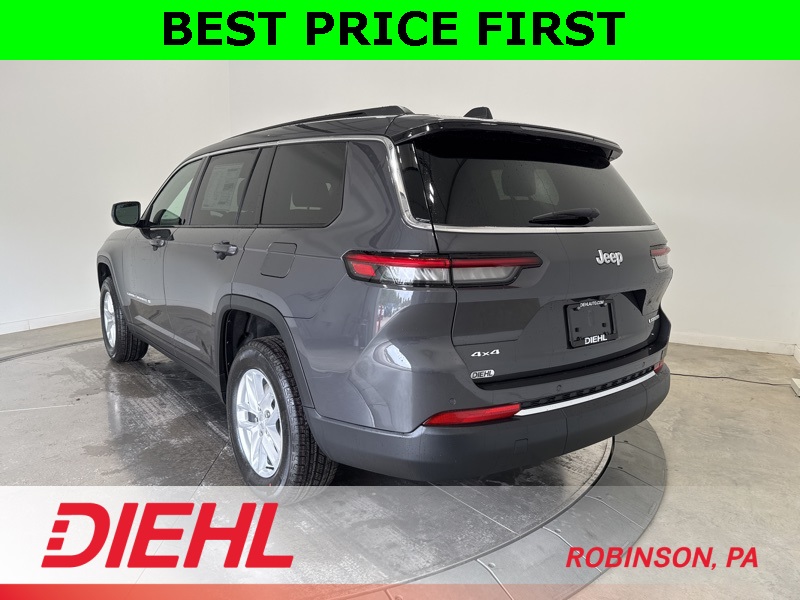 2025 Jeep Grand Cherokee Laredo photo 5