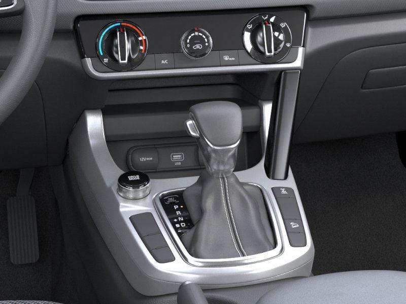 2026 Kia Seltos LX photo 22