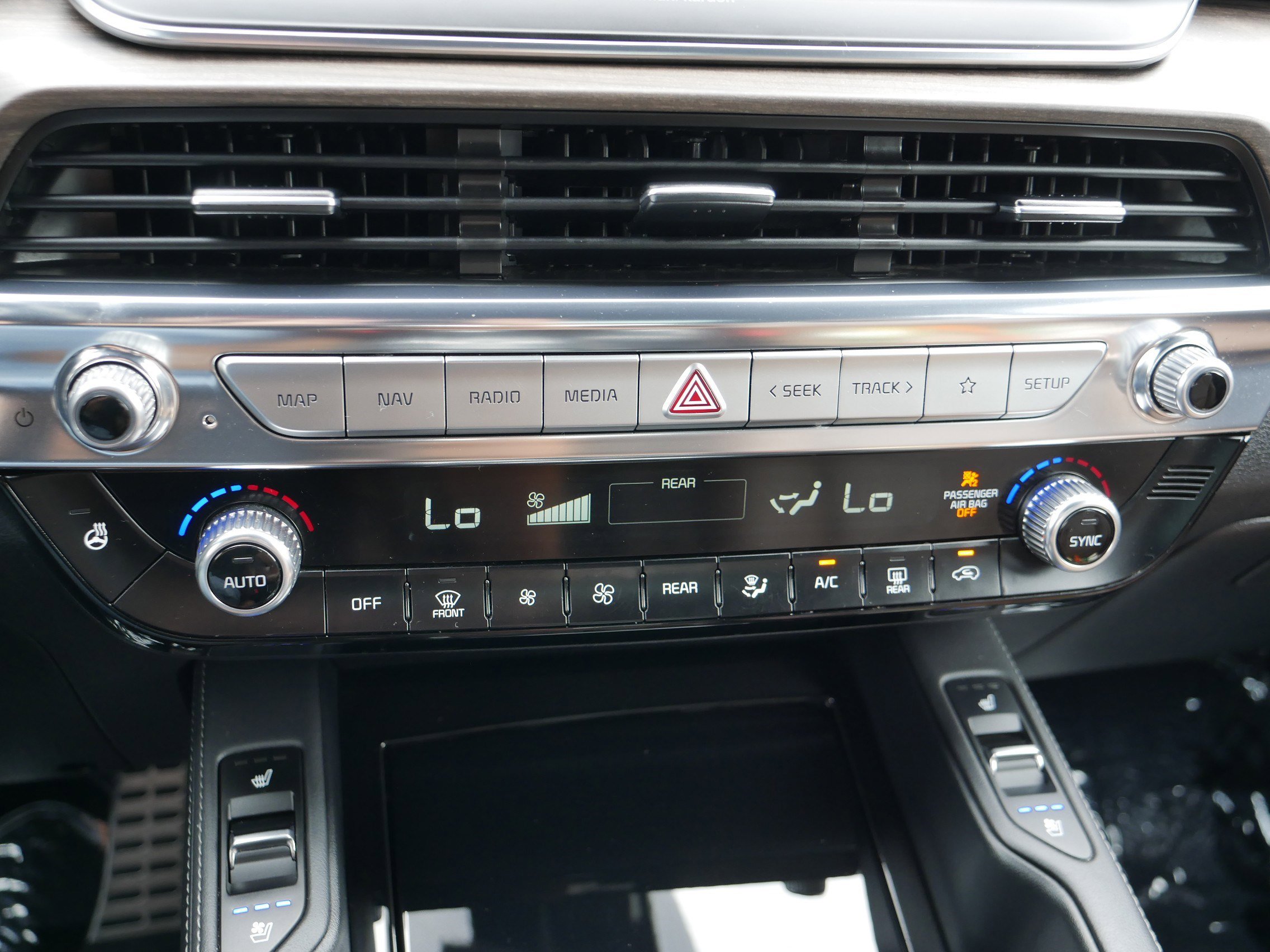 2022 Kia Telluride SX photo 23