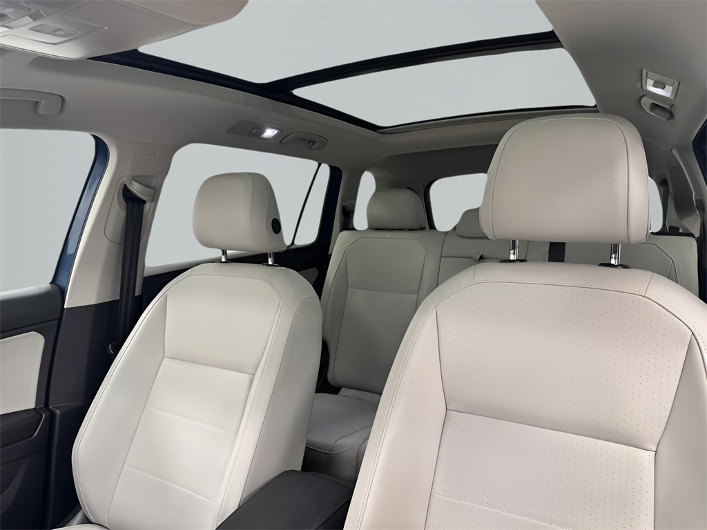 2020 Volkswagen Tiguan SE photo 10
