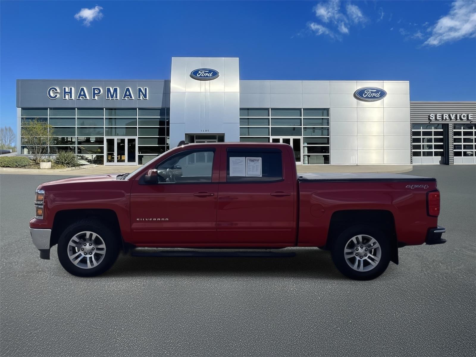 2015 Chevrolet Silverado 1500 LT photo 4