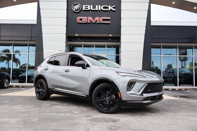 2025 Buick Envision Sport Touring's photo