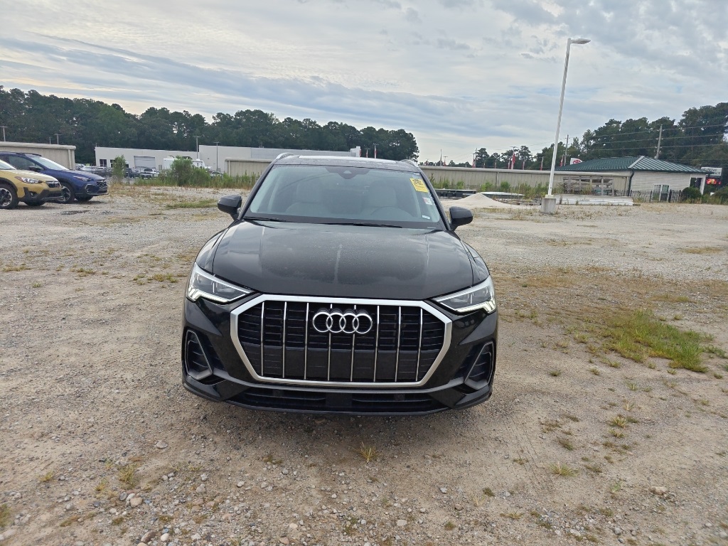 2024 Audi Q3 Premium S line photo 2