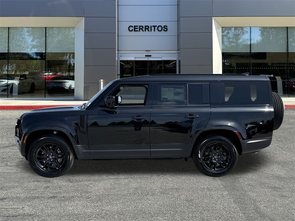 2025 Land Rover Defender 130 S photo 8