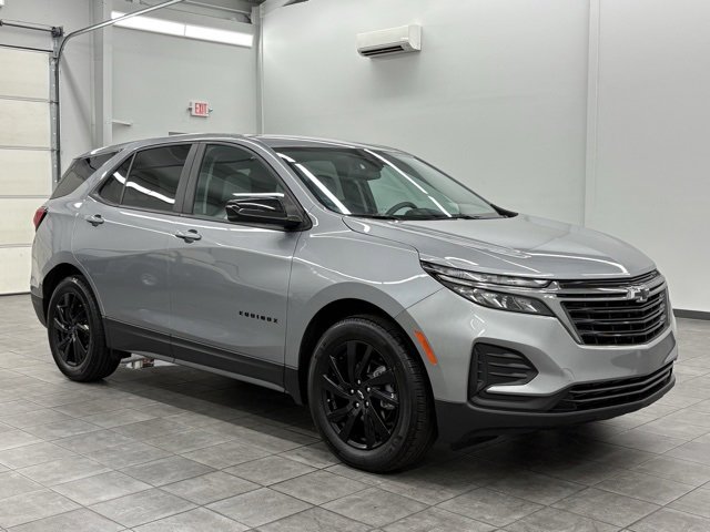 2024 Chevrolet Equinox LS's photo