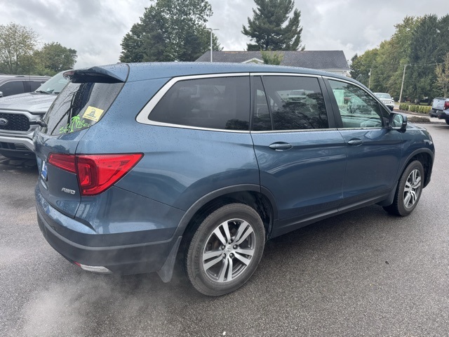2017 Honda Pilot EX-L photo 6