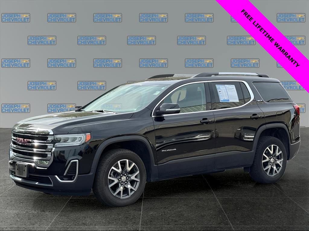 2023 GMC Acadia SLT's photo