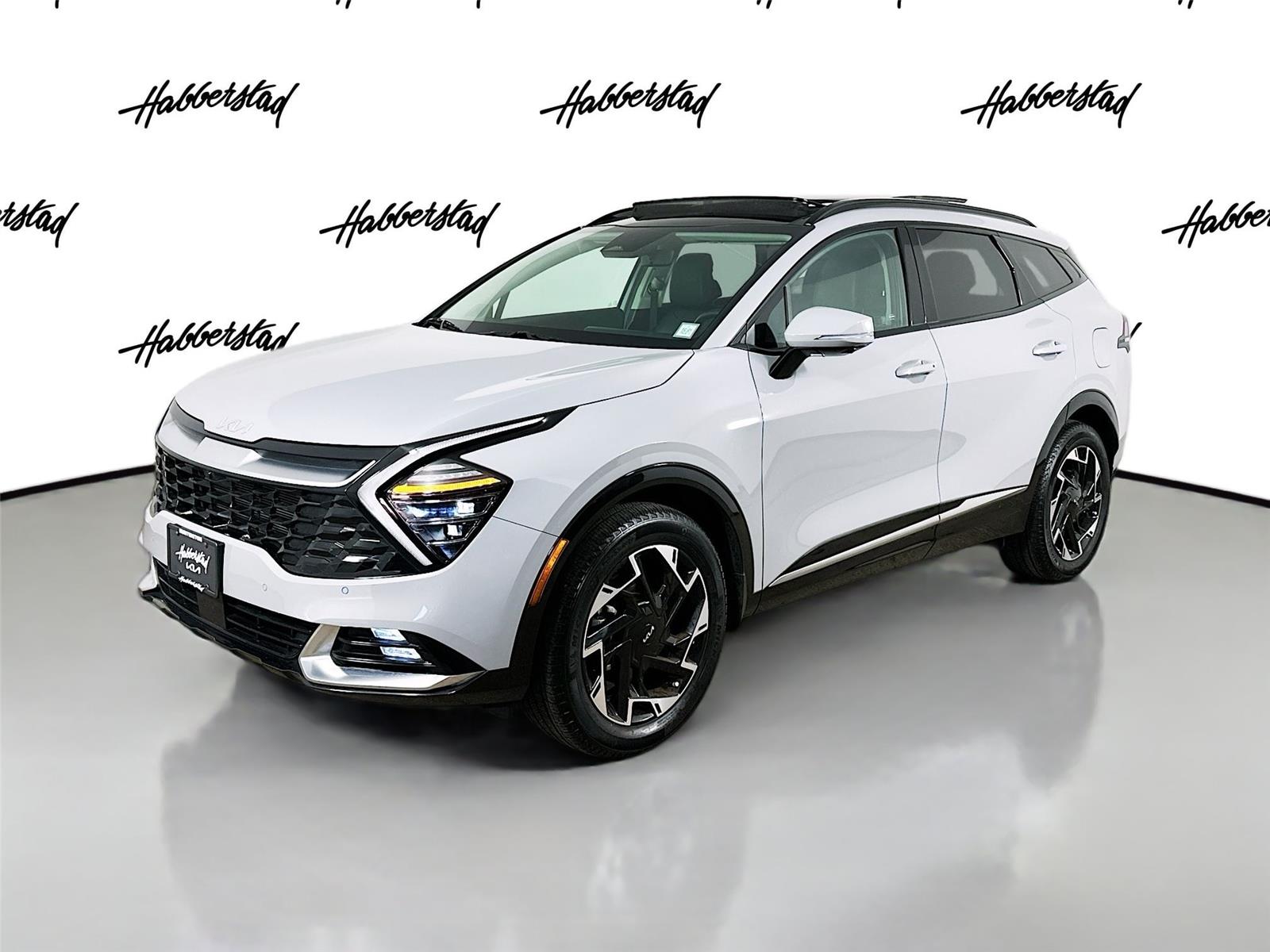 2025 Kia Sportage Base's photo