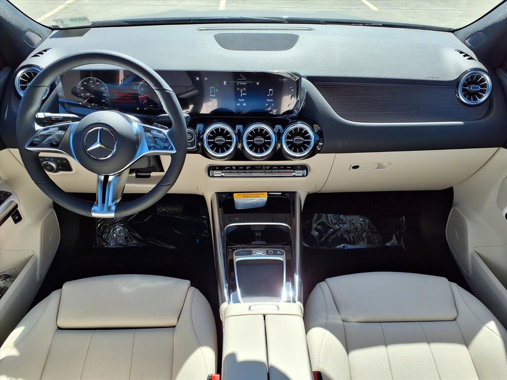 2026 Mercedes Benz GLA 250 photo 4